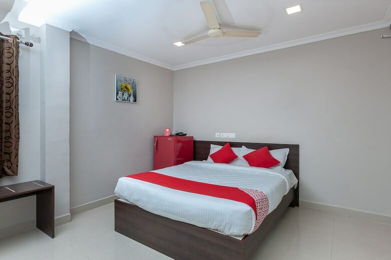 Hotel Oyo 17157 Pearl Guest House