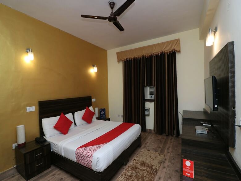 Hotel Oyo 27718 Viva Destinations