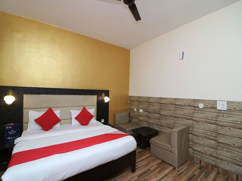 Hotel Oyo 27718 Viva Destinations