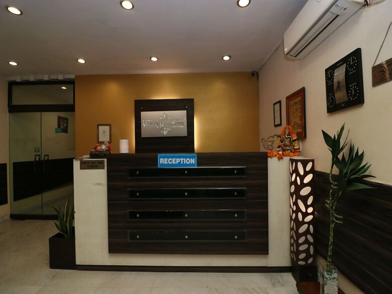 Hotel Oyo 27718 Viva Destinations