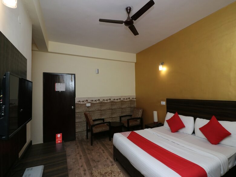 Hotel Oyo 27718 Viva Destinations