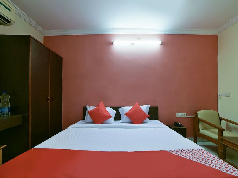 Oyo 16533 Hotel Sudarshan