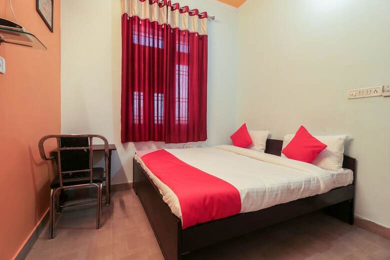 Oyo 24228 Hotel Hans