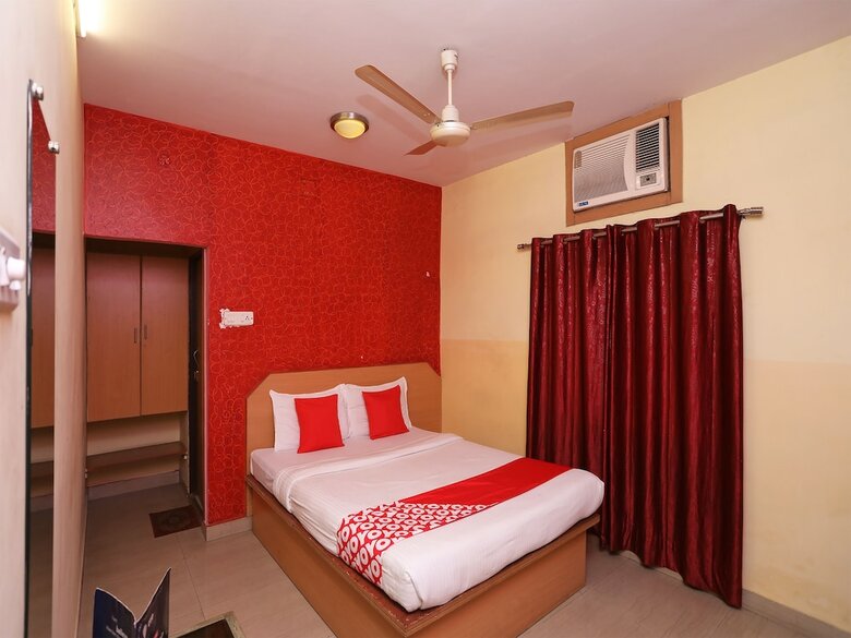 Hotel Oyo 24149 Flagship Kamala Inn Vip Road