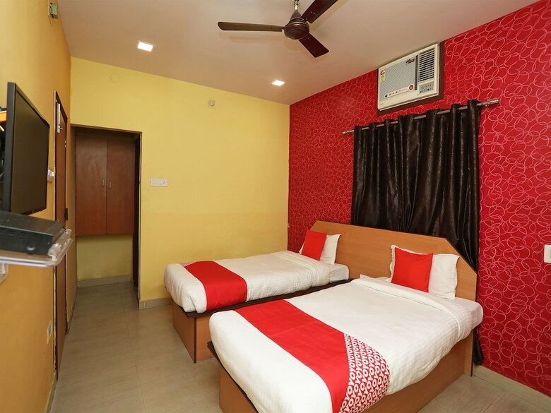Hotel Oyo 24149 Flagship Kamala Inn Vip Road