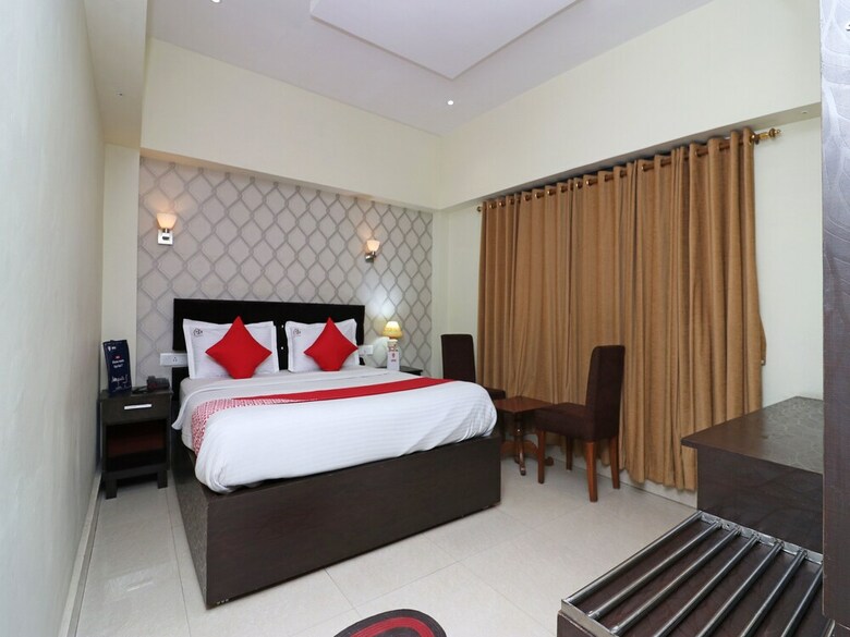 Oyo 17111 Hotel Pritika