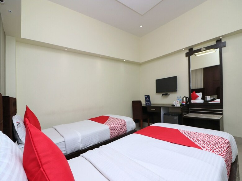 Oyo 17111 Hotel Pritika