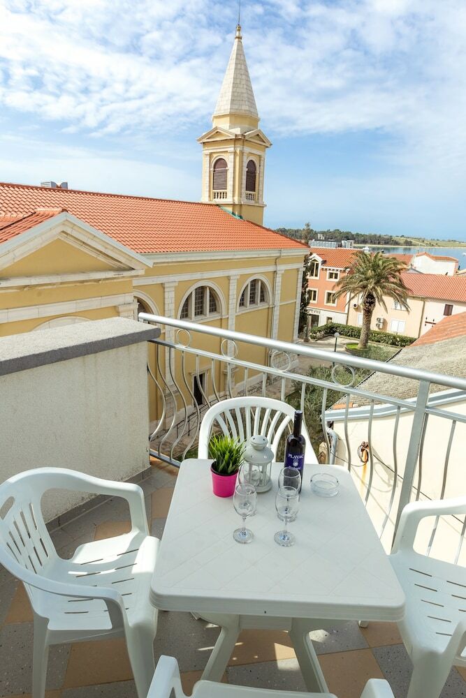 Apartments In City Center Ventus