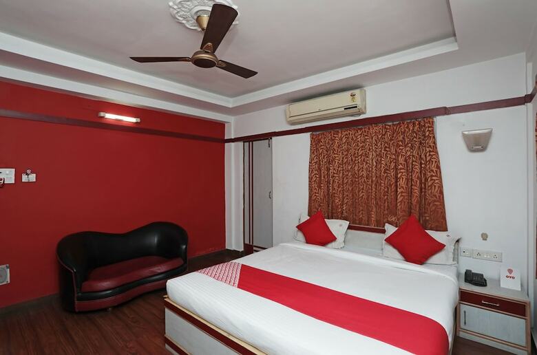 Oyo 26143 Hotel Abedin