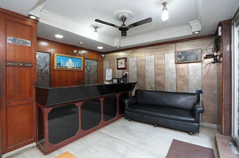 Oyo 26143 Hotel Abedin