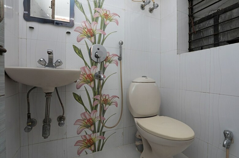 Oyo 26143 Hotel Abedin