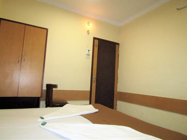 Hotel Hexa Aeka Stay