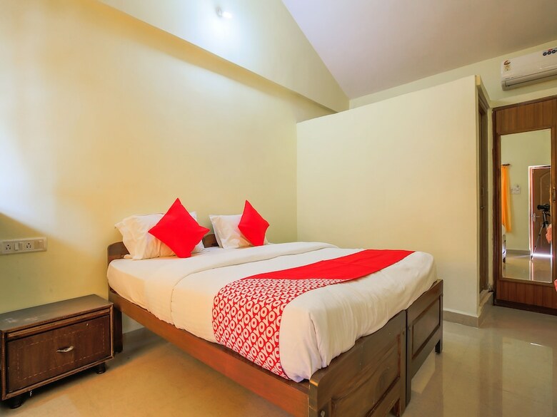 Hotel Oyo 24882 Jack's Place