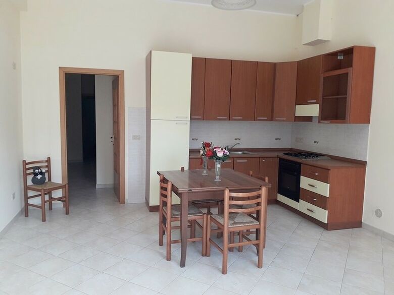 Apartamento Aldo Moro Lucas 1