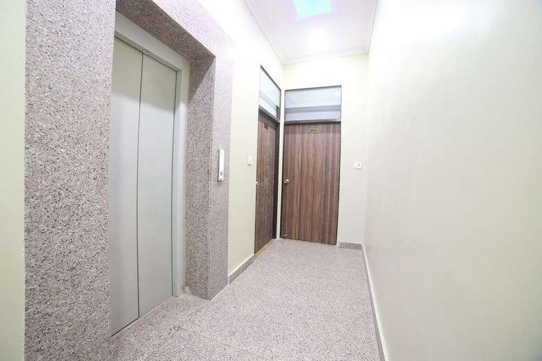 Oyo 24220 Hotel Bohra International