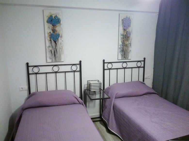 Apartamentos Rainbow Rentals Benidorm Campo