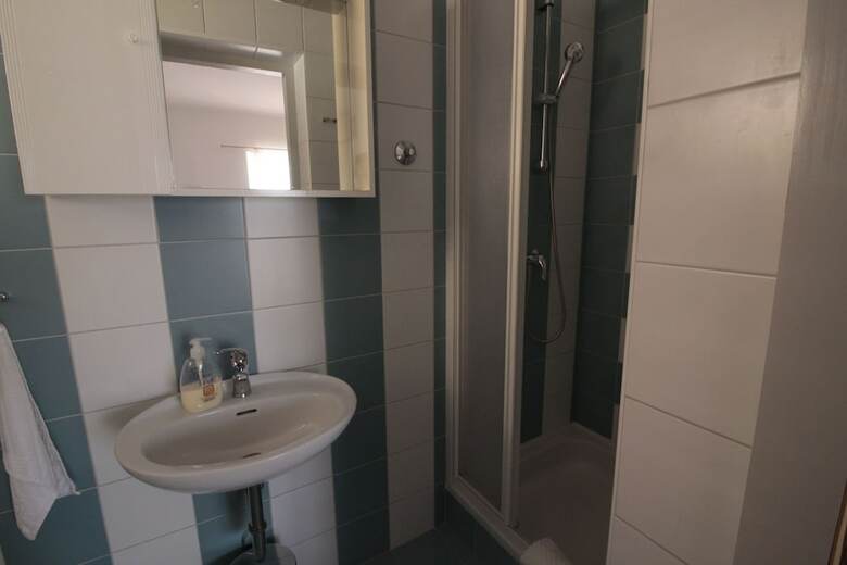 Hotel Studios & Rooms Fiesta