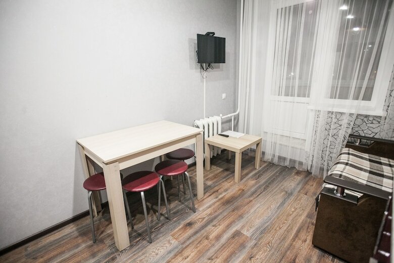 1 Bedroom Apart On Michurinskaya 142