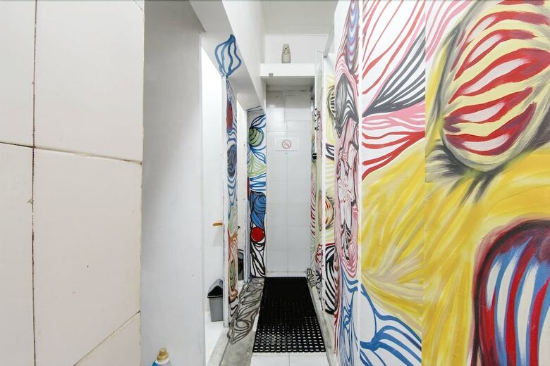 Hotel De'oplet Homestay & Gallery