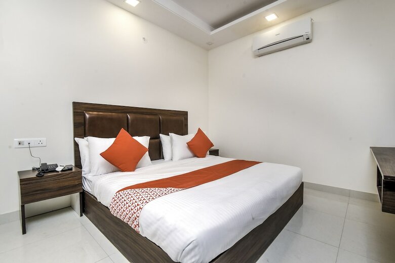 Apartamentos Oyo 19310 Flagship Jingle Inn
