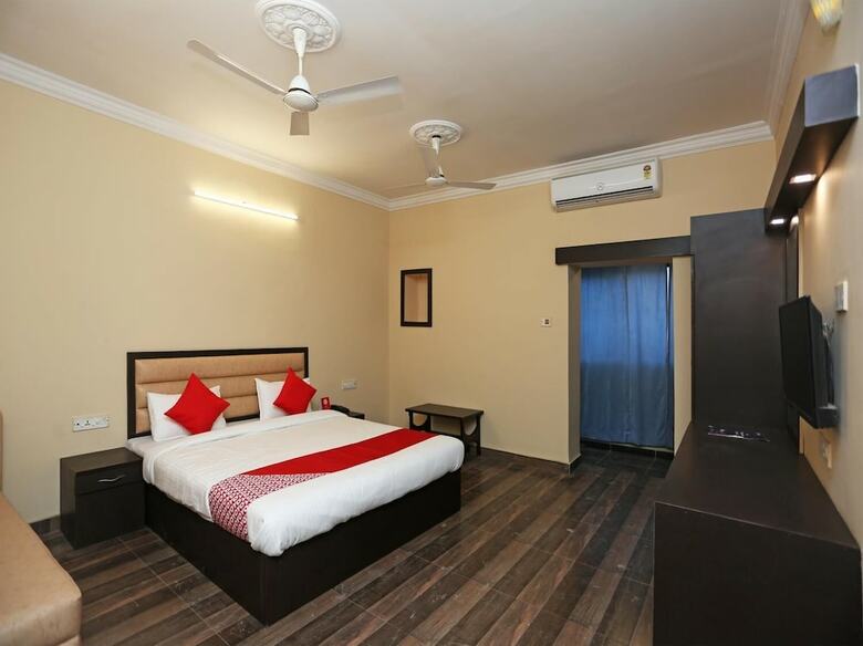 Apartamentos Oyo 19310 Flagship Jingle Inn