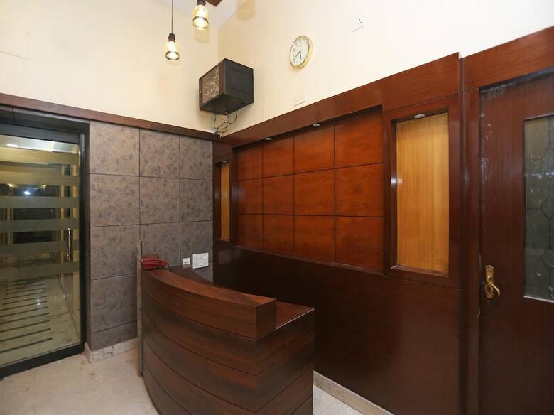 Apartamentos Oyo 19310 Flagship Jingle Inn
