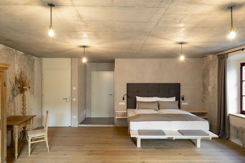 R�ssl Bianco B&b&b