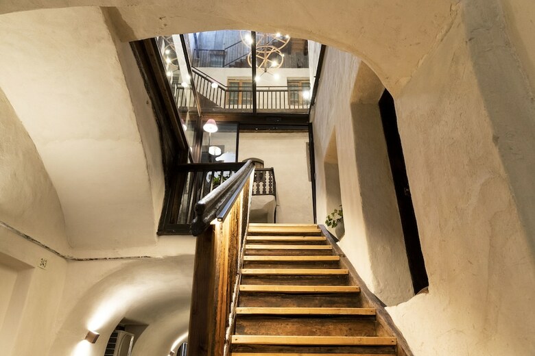 R�ssl Bianco B&b&b