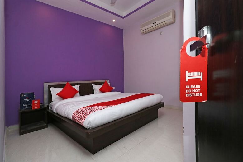 Oyo 24662 Hotel Shanti