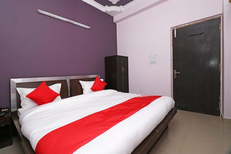 Oyo 24662 Hotel Shanti