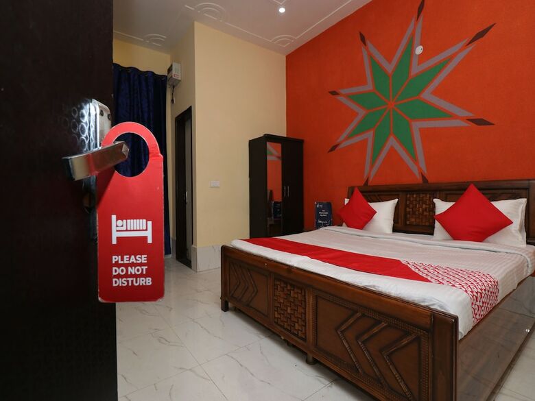 Oyo 24108 Bamyan Hotel
