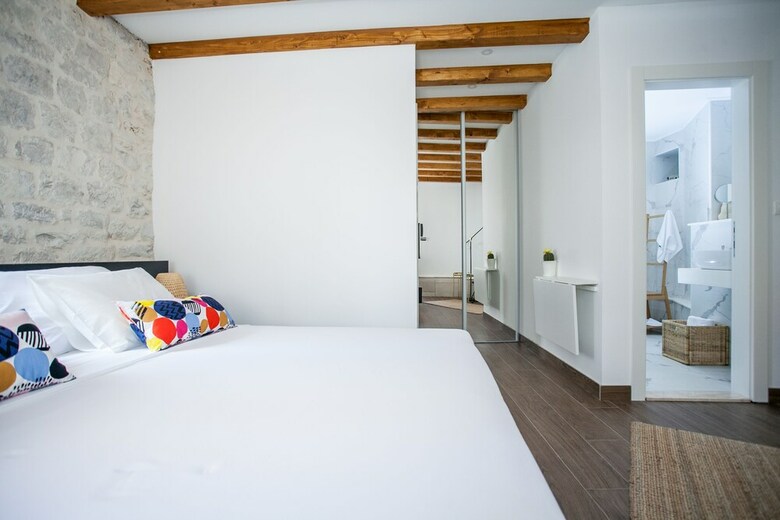 Apartamentos Townhouse Lucia