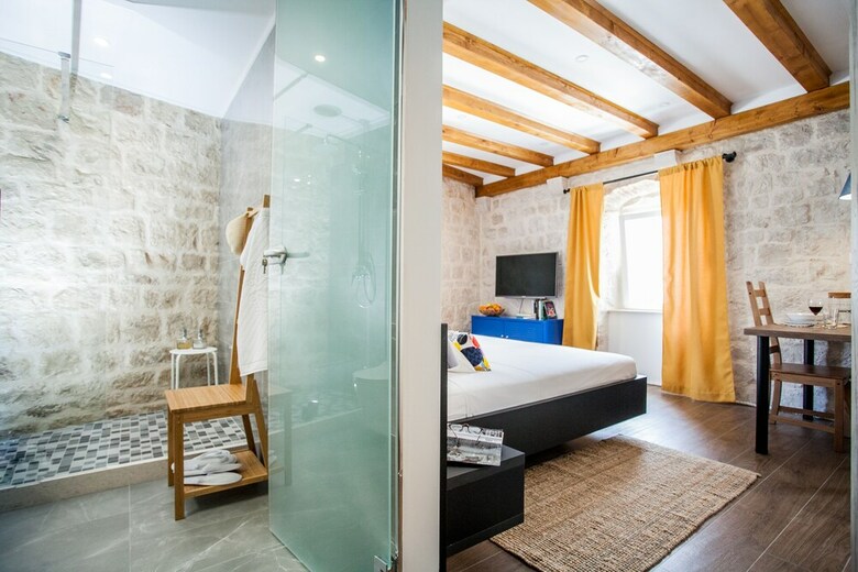 Apartamentos Townhouse Lucia