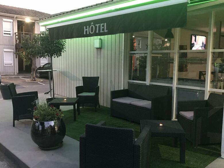 Initial By Balladins Ghm Airport Hotel**