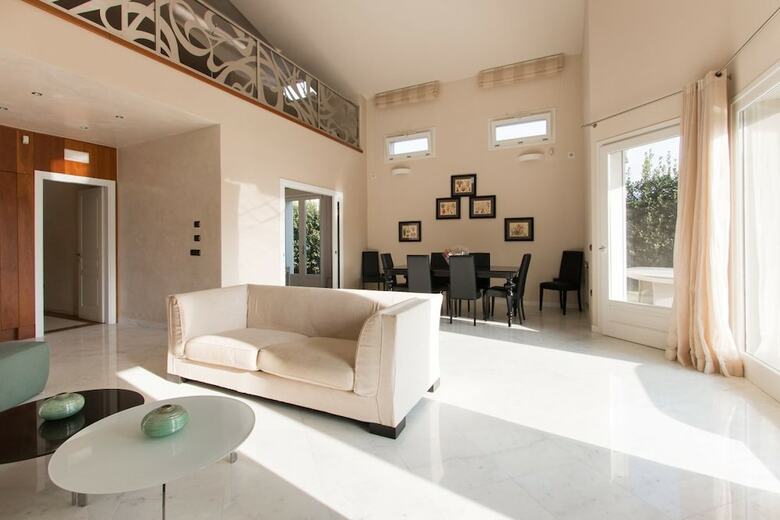 Villa Versilia Sains Souci