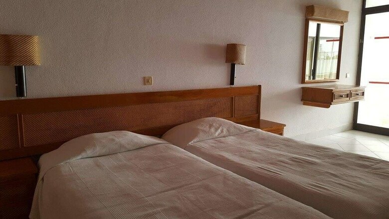 Apartamentos Albufeira, One Step To The Beach