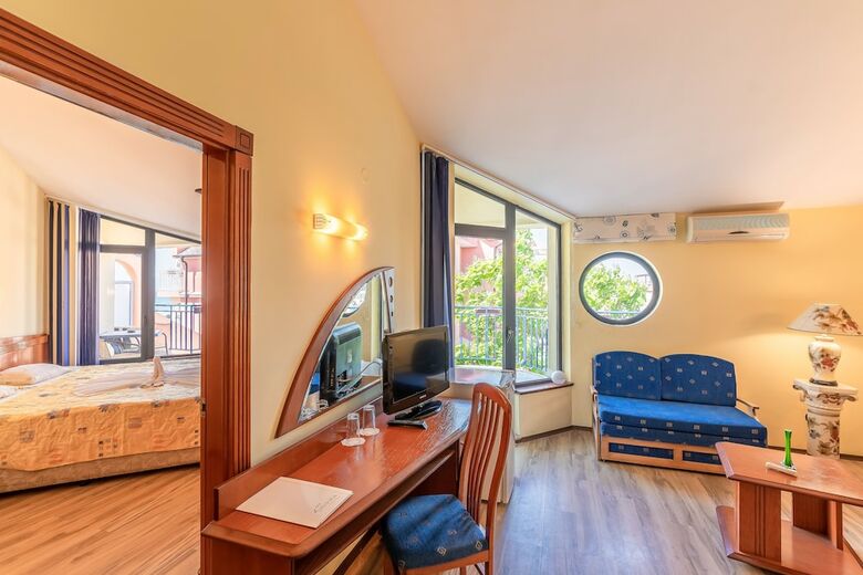 Family Hotel Evridika