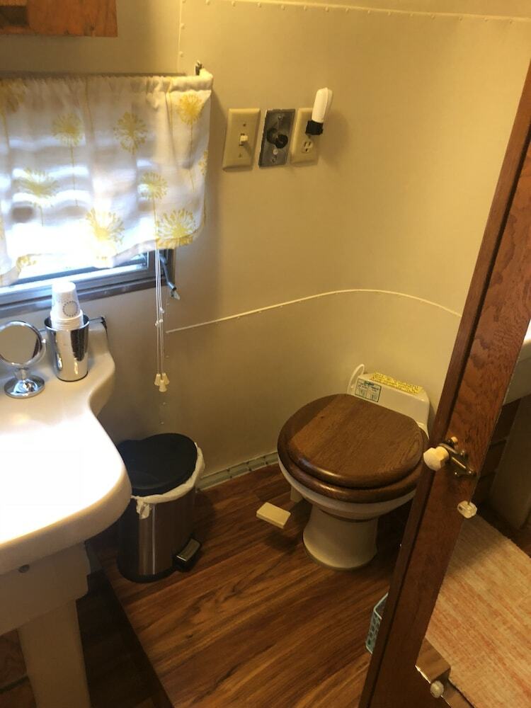 Hotel Off The Vine