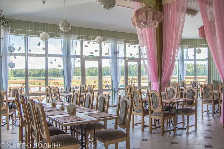 Hotel Kvetki Yablyni