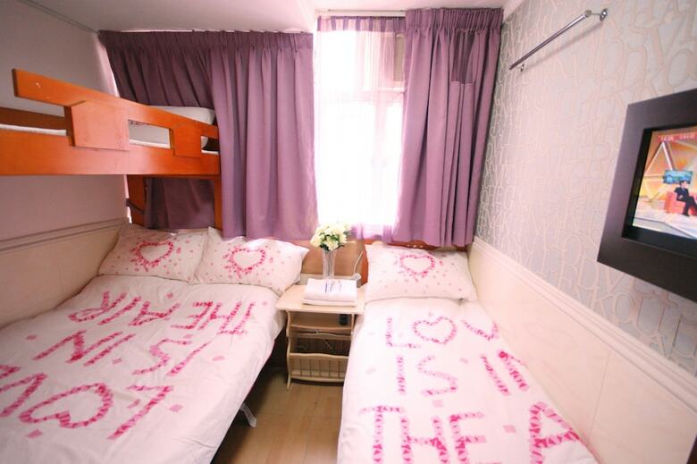 Hotel Hk Nathan House