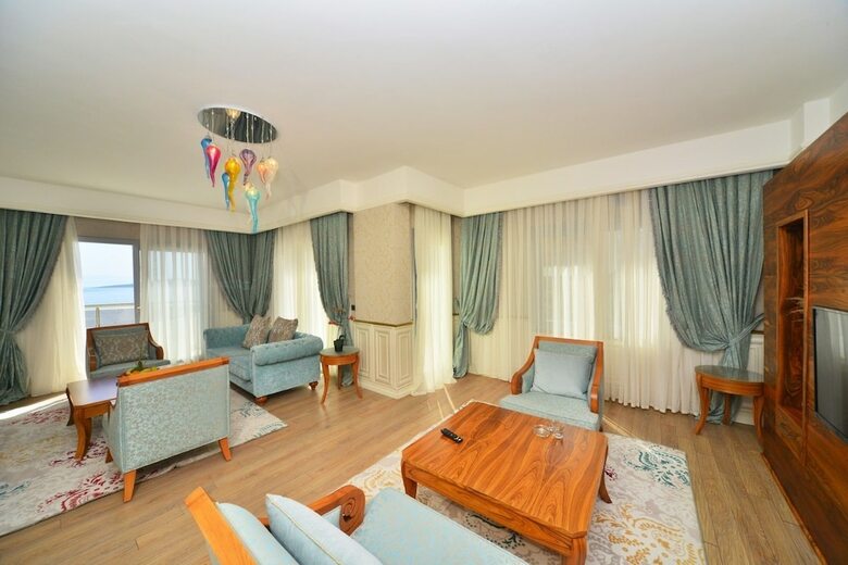 Bvs Bosphorus Resort Hotel & Spa