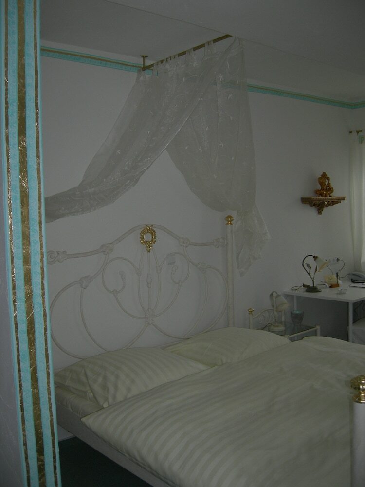 Hotel Goldflair Am Rathaus