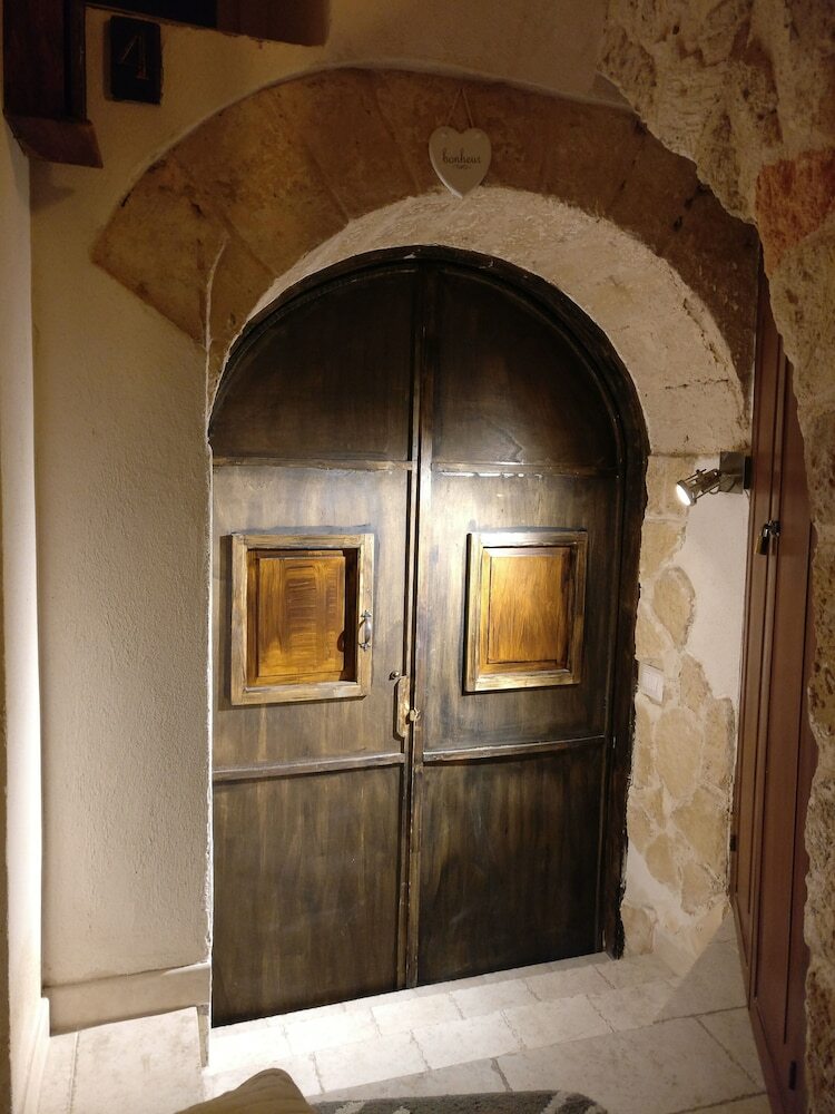 Abbazia Bed And Breakfast