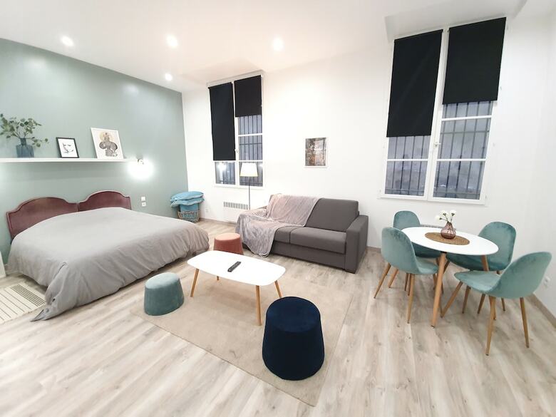 Home Sweet Home - Marais
