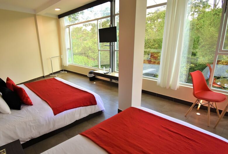 Ecopark Hotel Puyo Amazonia Ecuador