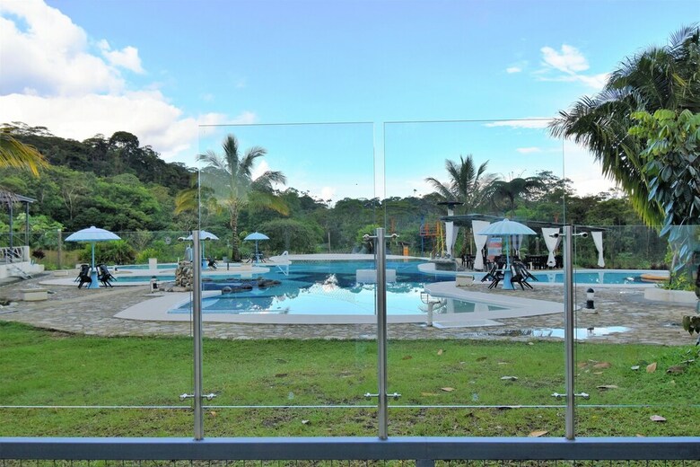Ecopark Hotel Puyo Amazonia Ecuador