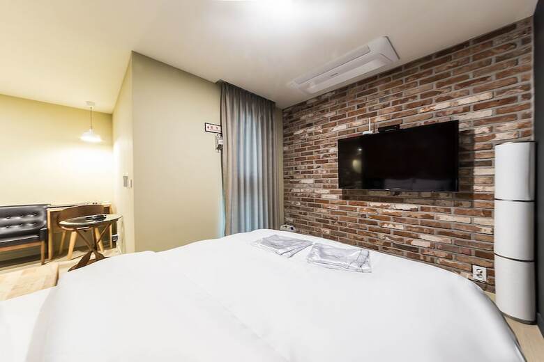 Pyeongtaek Sevilla Hotel