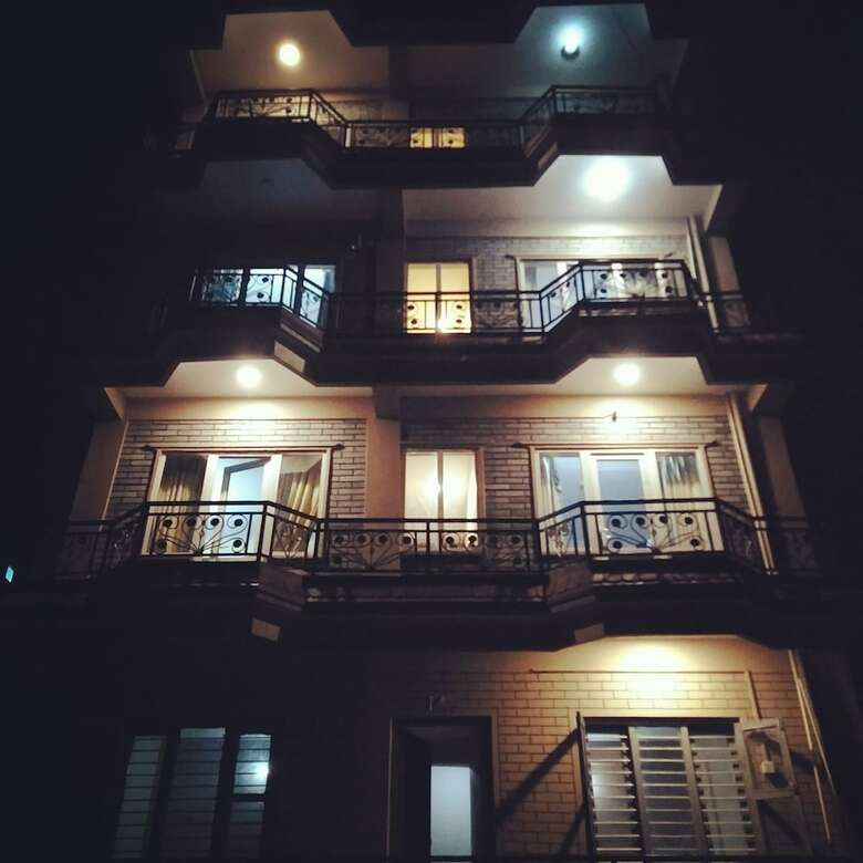 Hotel High Ground Inn And Rooftop Restaurant