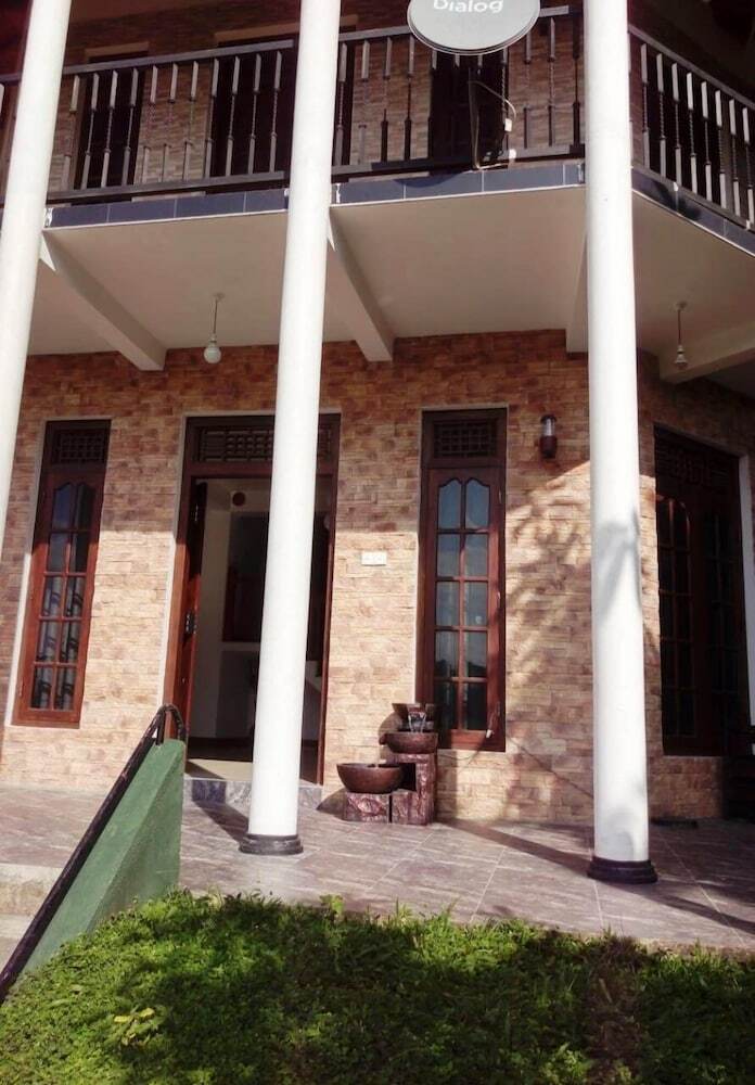 Hotel Ku Kandy Villa