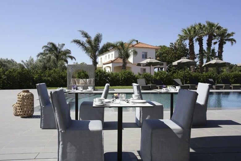 Hotel Lagouvardos Village